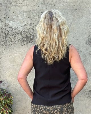 Sleeveless Scoop Neck Blouse - Annie Jack TX