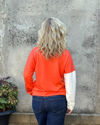 Gameday Collared V Neck Top - Annie Jack TX