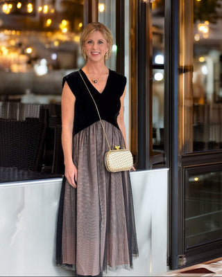 Elegant Black Velvet & Tulle Midi Dress - Annie Jack TX