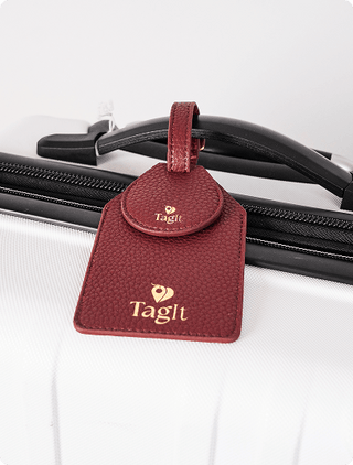Wayfinder Vegan Pebble Leather AirTag Luggage Tag - Annie Jack TX