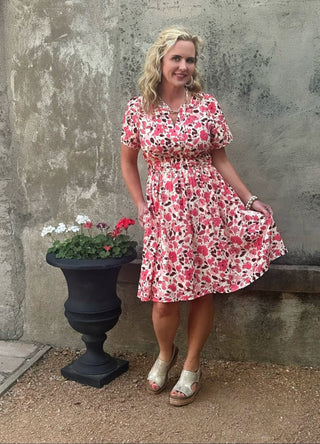Cream Floral Short Sleeve Dress with Side Pockets - Annie Jack TX