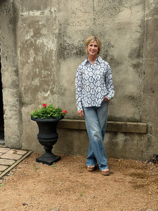 Blue Coral & Lobster Button - Down Top - Annie Jack TX