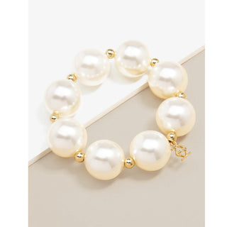 Oversized Pearl Bracelet