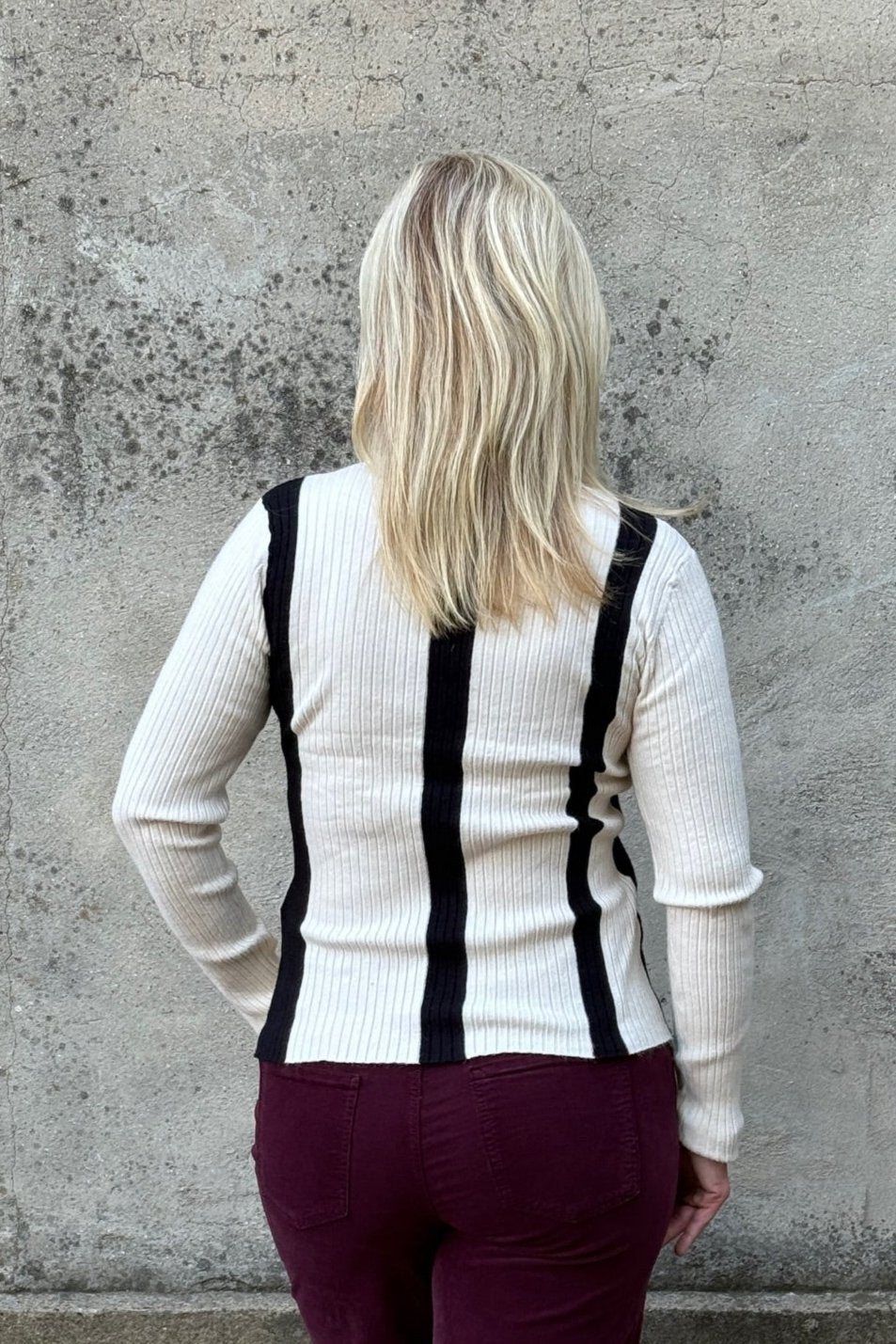 Long Sleeve Pullover Ribbed Sweater - Annie Jack TX