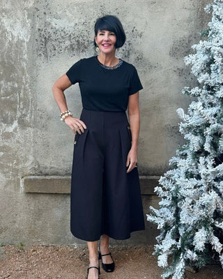 Black Woven Pant with Buttons - Annie Jack TX