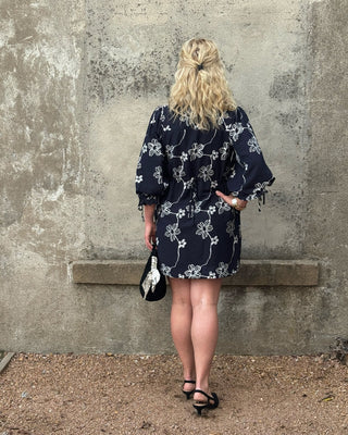 Dark Navy Floral Embroidered Shift Dress - Annie Jack TX