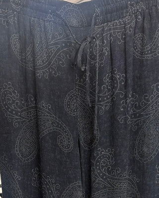 Midnight Navy Paisley Print Drawstring Pant - Annie Jack TX