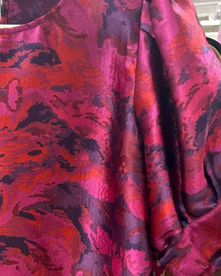 Jodifl magenta brocade shift dress with puff sleeves in a magenta, plum, and red-orange abstract pattern