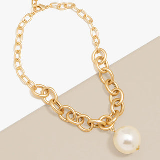 Oval Link Pearl Charm Collar Necklace - Annie Jack TX